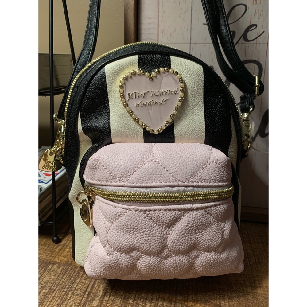 NEW-Betsy Johnson Mini Purse